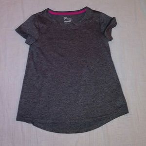 Old Navy Go-Dry Active girls t-shirt